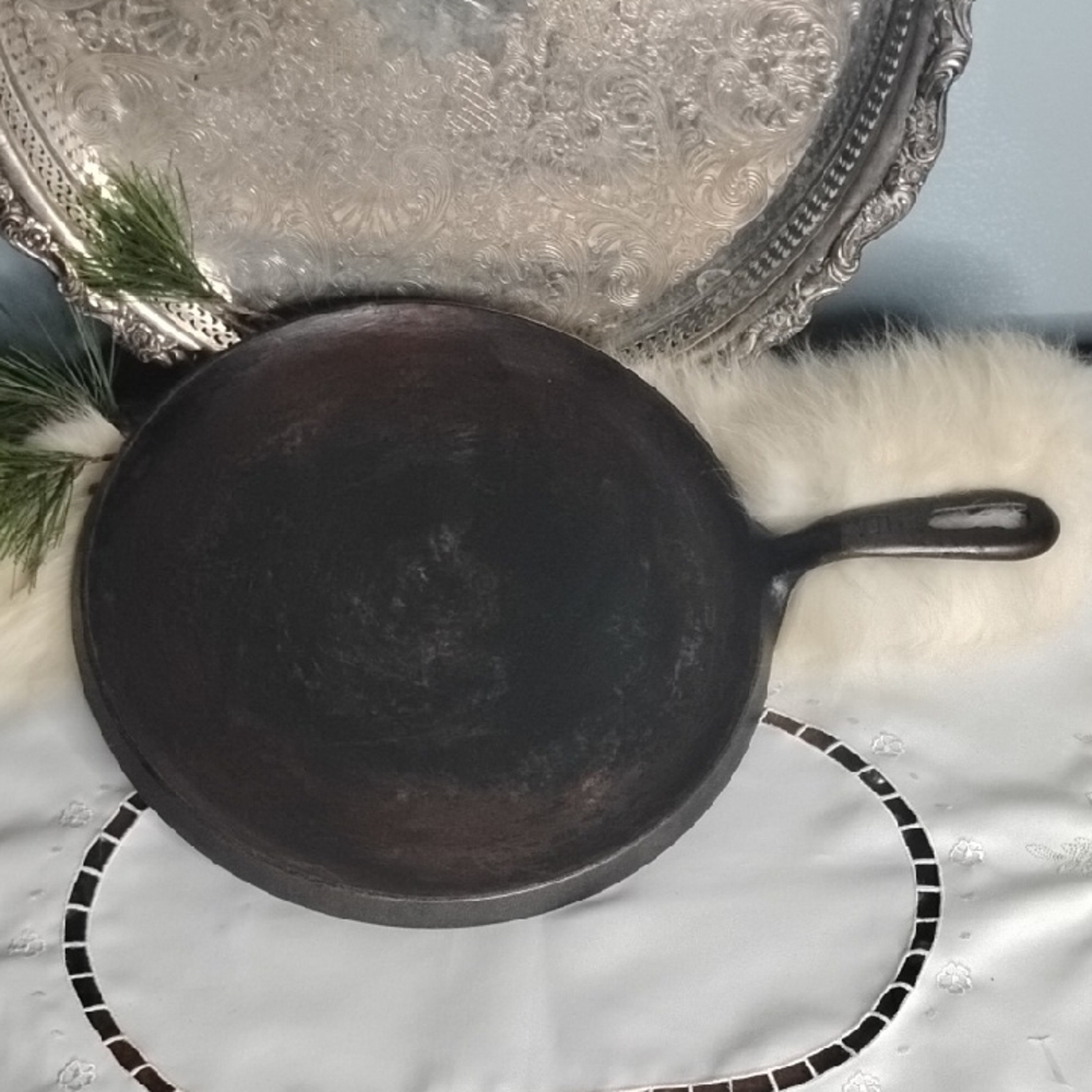 Grisworld Cast Iron Skillet #6